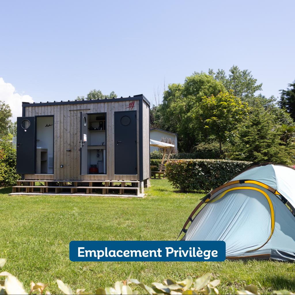 emplacement-tente-524gsq-1.jpg Eden Villages | Emplacement Camping : cuisine, douche ou tout simple dès 15€ – Image 1