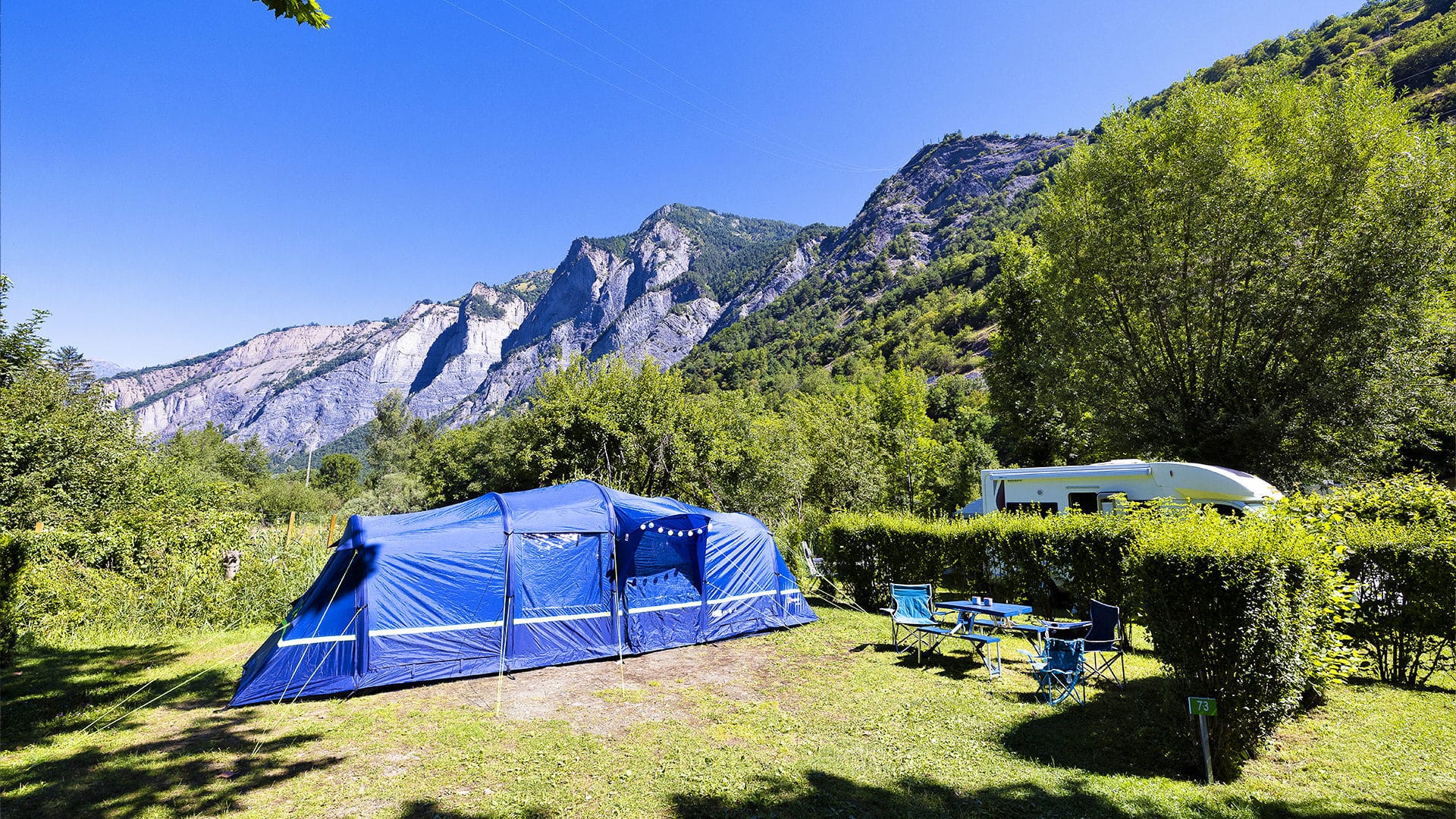 emplacement-tente-camping-pas-cher-683mqi-1.jpg Camping nature Alpes : emplacement de tente en Isère – Image 1