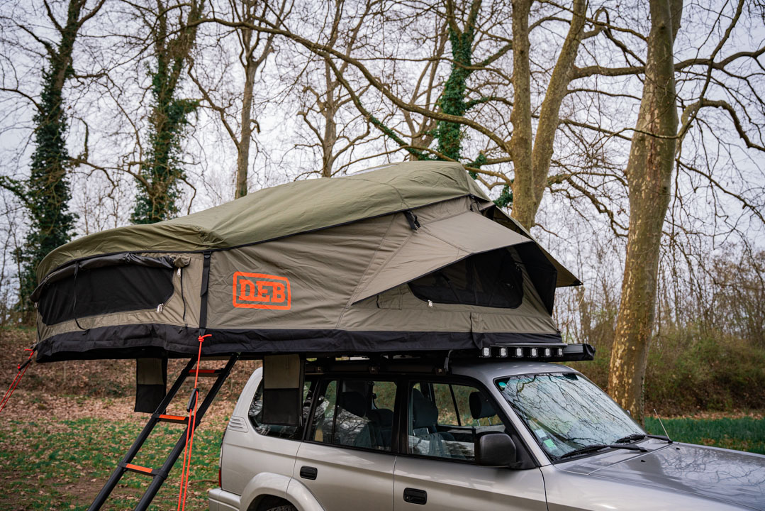 tente-de-toit-3-places-612yzq-1.jpg Tente de toit : le guide complet pour voyager et camper partout DEB Equipment – Image 1