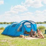 Tente tunnel familiale 4 personnes avec 3 pièces, 1 porte, 4 fenêtres, imperméable, facile à monter | Leroy Merlin